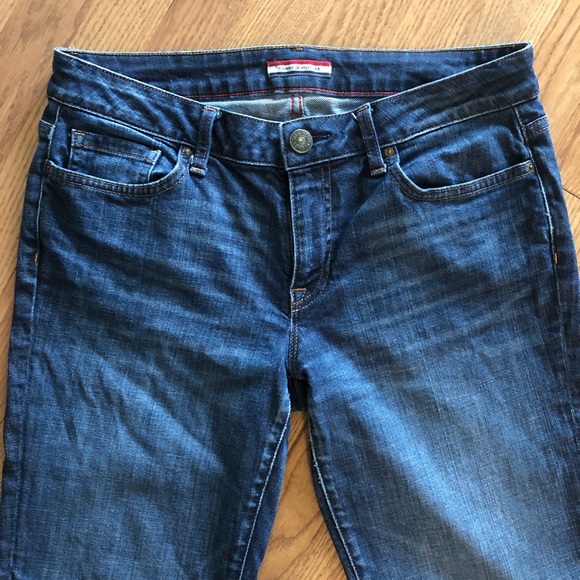 Tommy Hilfiger Boyfriend Jeans, size 6 - Picture 2 of 6